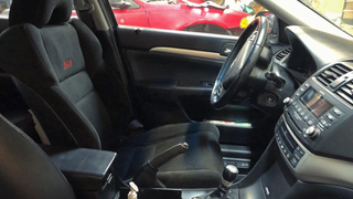 test fitting the Civic Si seats in my TSX